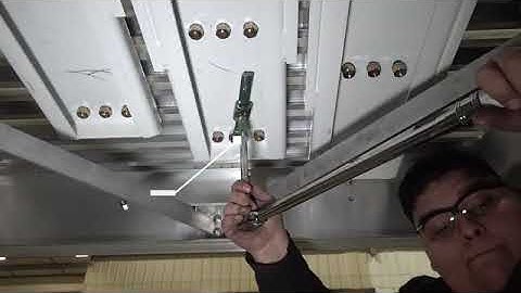 Keith Walking Floor Maintenance Video Series - Torquing the Kwik Klamps