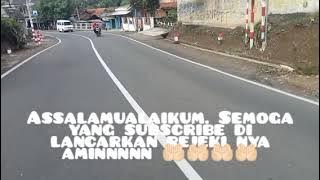 Download lagu Perjalanan menuju pulang ke rumah sehabis bekerja