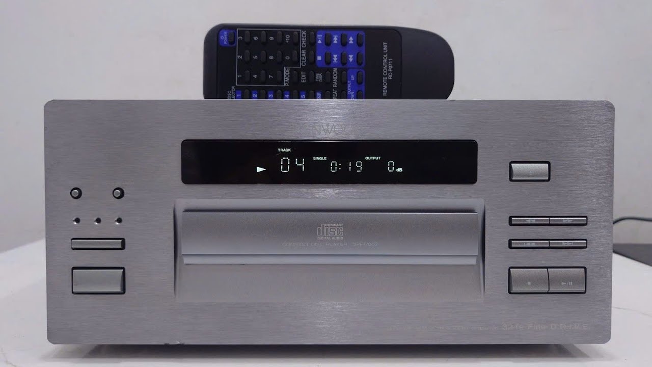 Kenwood DPF-7002 chơi CD & DAC, 8 chip giải mã PCM1702. Giá 2tr7