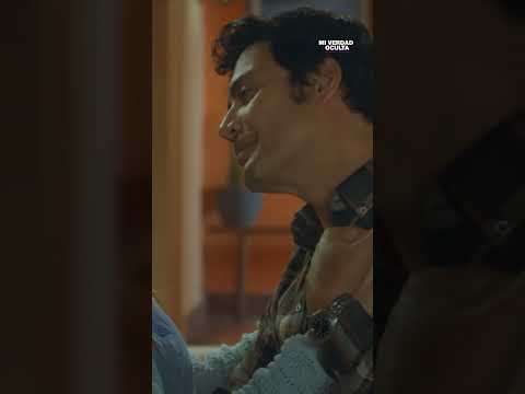 Aitana vuelve a disfrutar los labios de Zacarías #Uninovelas