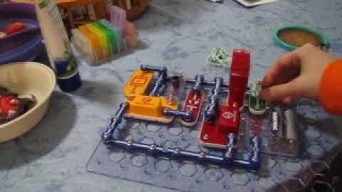 Snap Circuits Classic | Project 271: Light-Activated Burglar Alarm