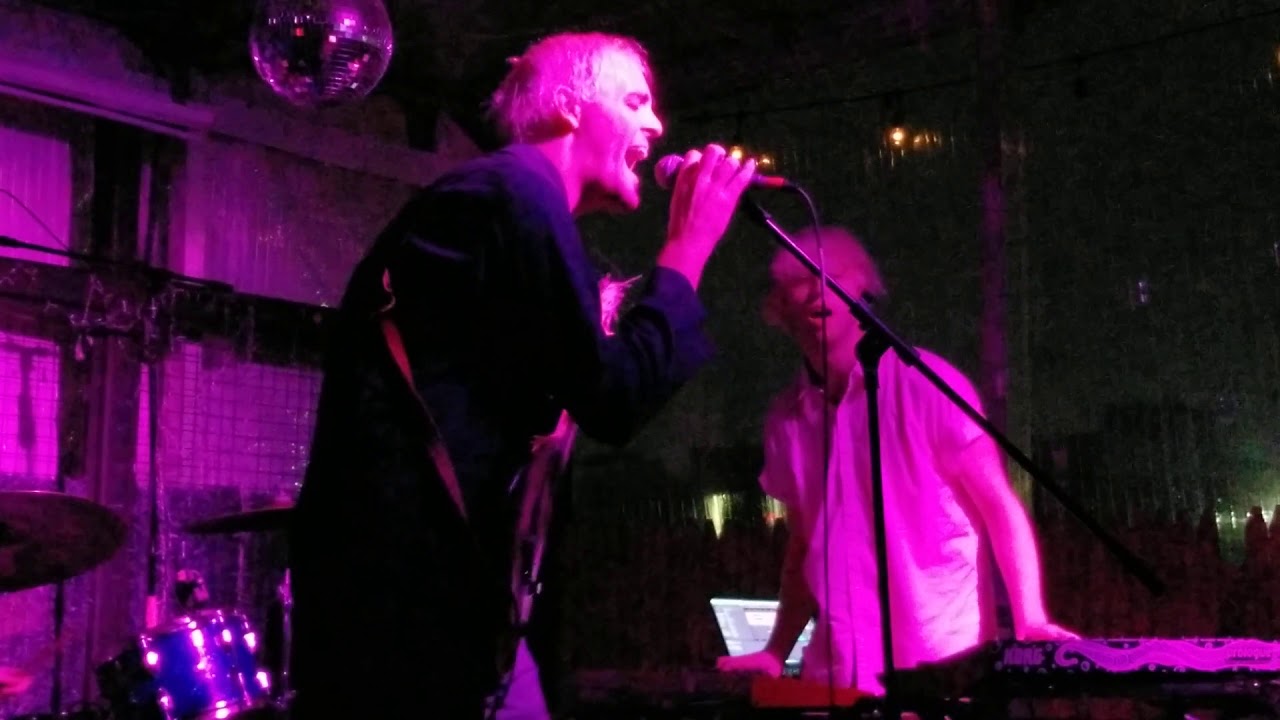 The Living Strange live at Our Wicked Lady - Don't Feel (Live)