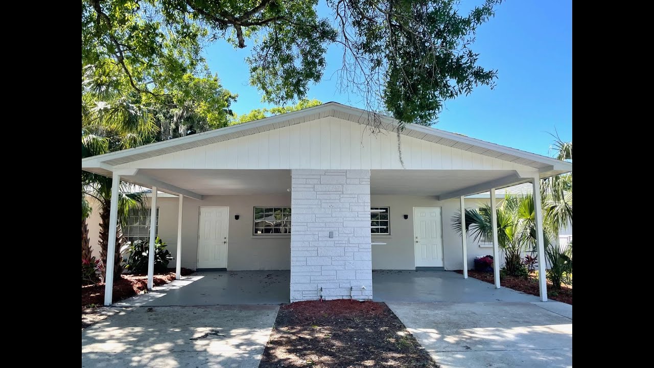 Duplex for Rent in Bradenton 2BR/1BA by Relax Realty Group, Inc
