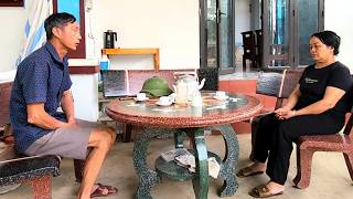 What will Mrs. Thúy decide when her ex-husband comes and wants to share the debt?