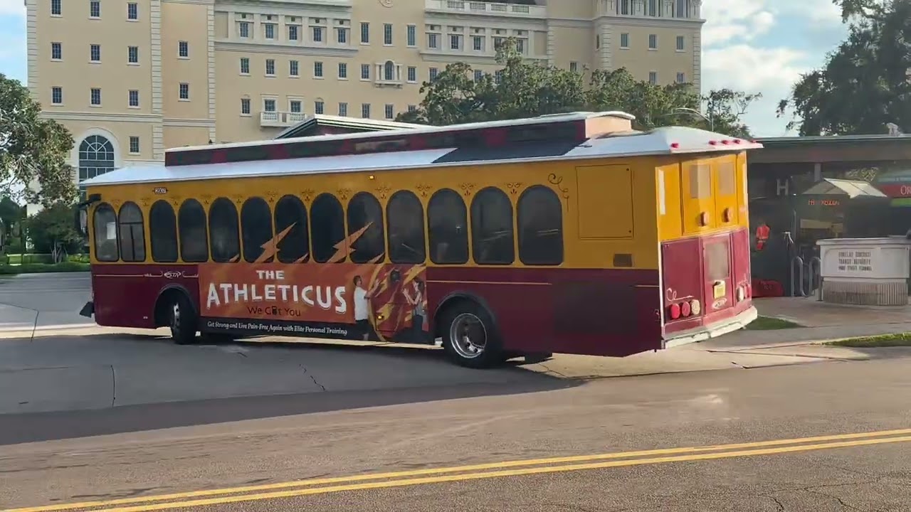 Short Bus fanning at Park Street Terminal