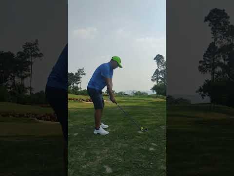 Video Hotboy Hà Nội swing golf par 3 đẹp nhất Vịnh Bắc Bộ... - youtube