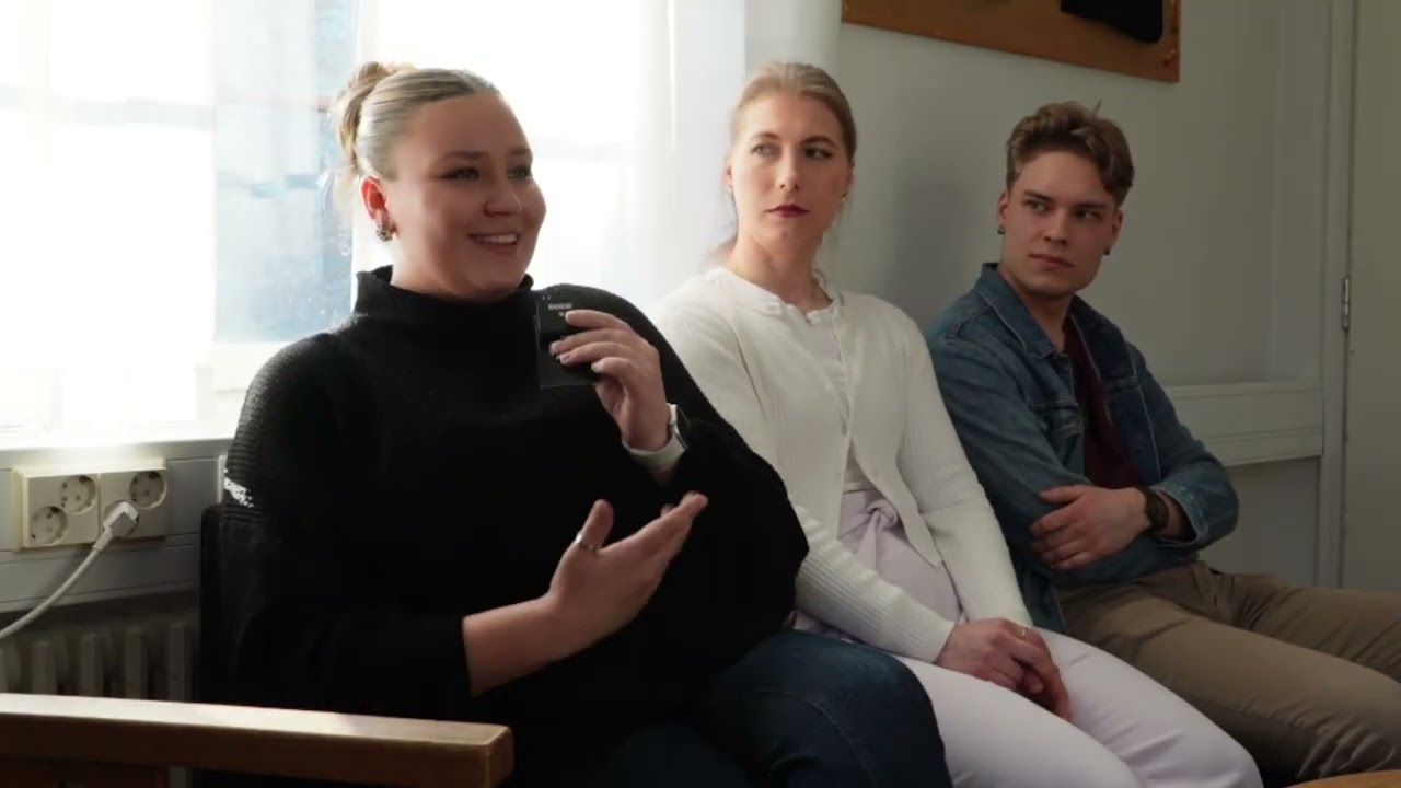 Mitä helvettiä X nuoret aikuiset teaser