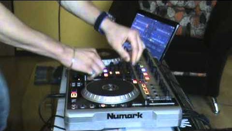 Club mix vol 3 Dj Susek electro house numark n4.mp4