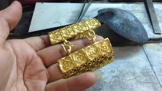 Lắc tùng hợp(khổng lồ) vàng 24k cân nặng 2 lượng
