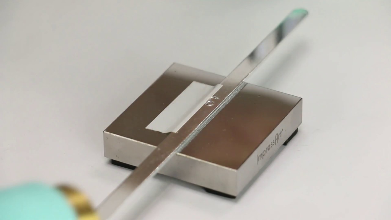 Cómo hacer pulseras fáciles y originales / Estampar metal con Impressart