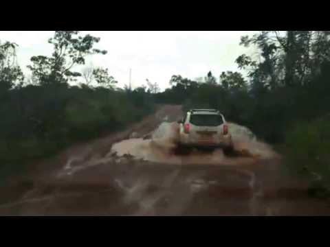 renault-duster-4x2-off-road