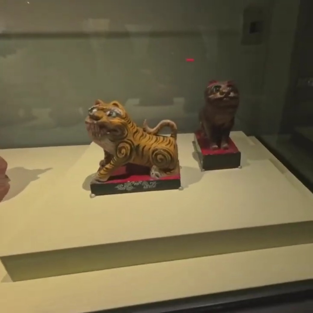 国立故宮博物院の展示その10(神獣再現) 32/43 - YouTube