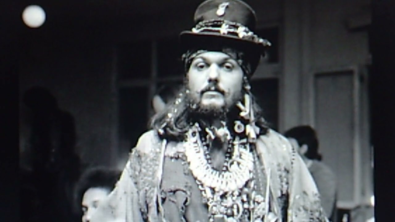 Dr. John: 