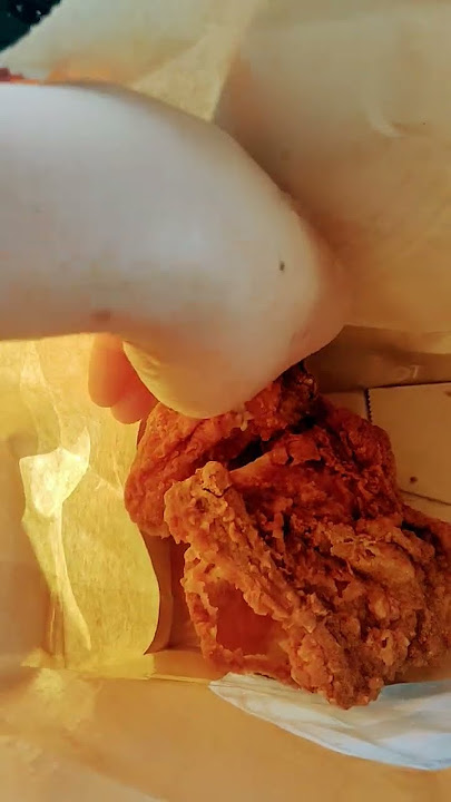 Let's eat while on trip #trendingshorts #viralvideo #travel