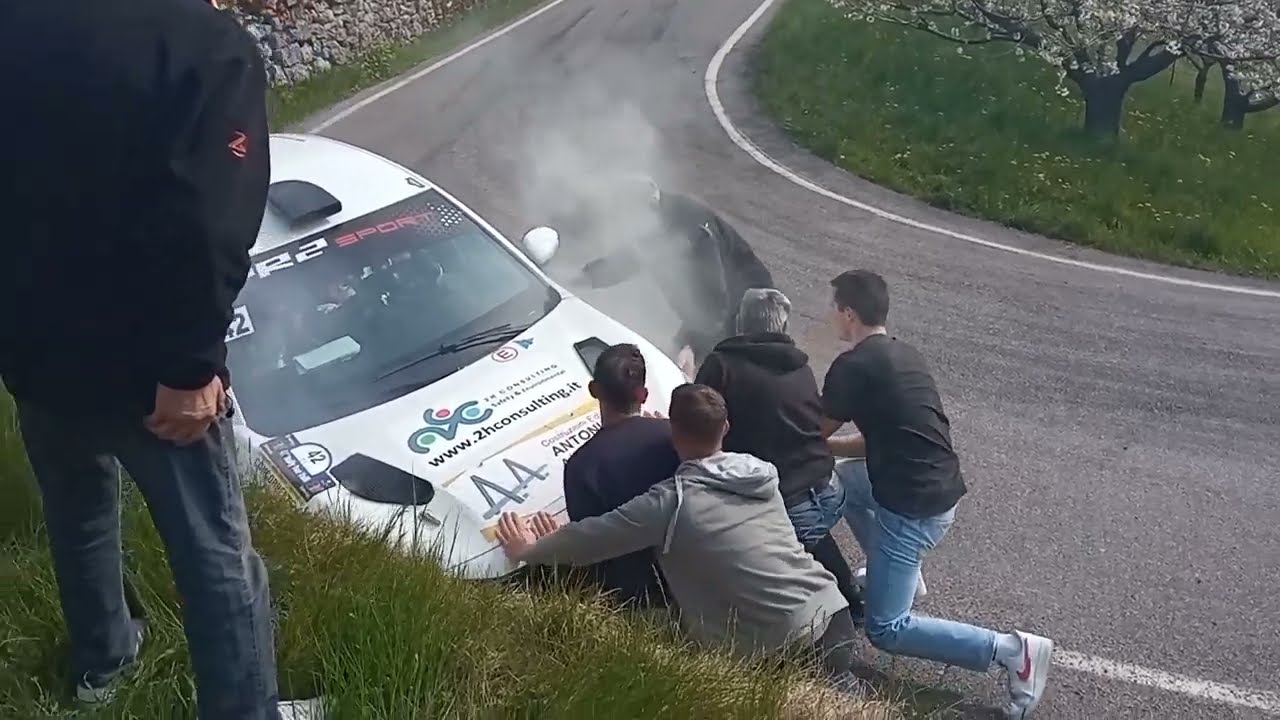 41° Rally 2 Valli 2023 PS Ca' Del Diaolo Crash and Show #2
