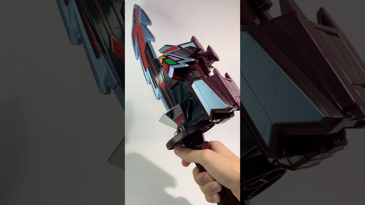Shinkenmaru transforms into DX Dinosaur Origami! Then combine it