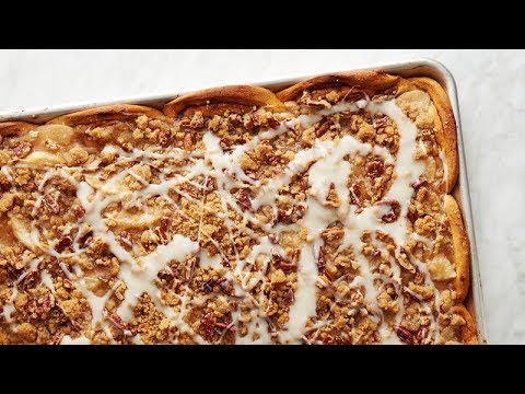 Sheet Pan CInnamon Roll Apple Slab Pie