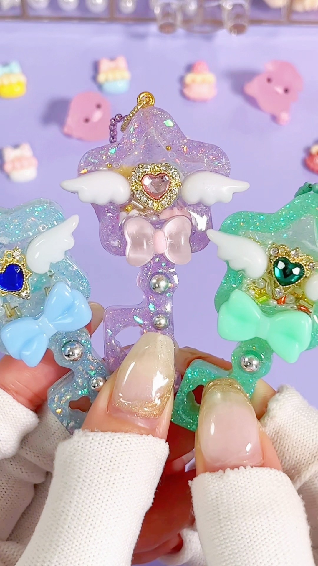 ろこまこあこ ろむぱ アクリルキーホルダー - メルカリ