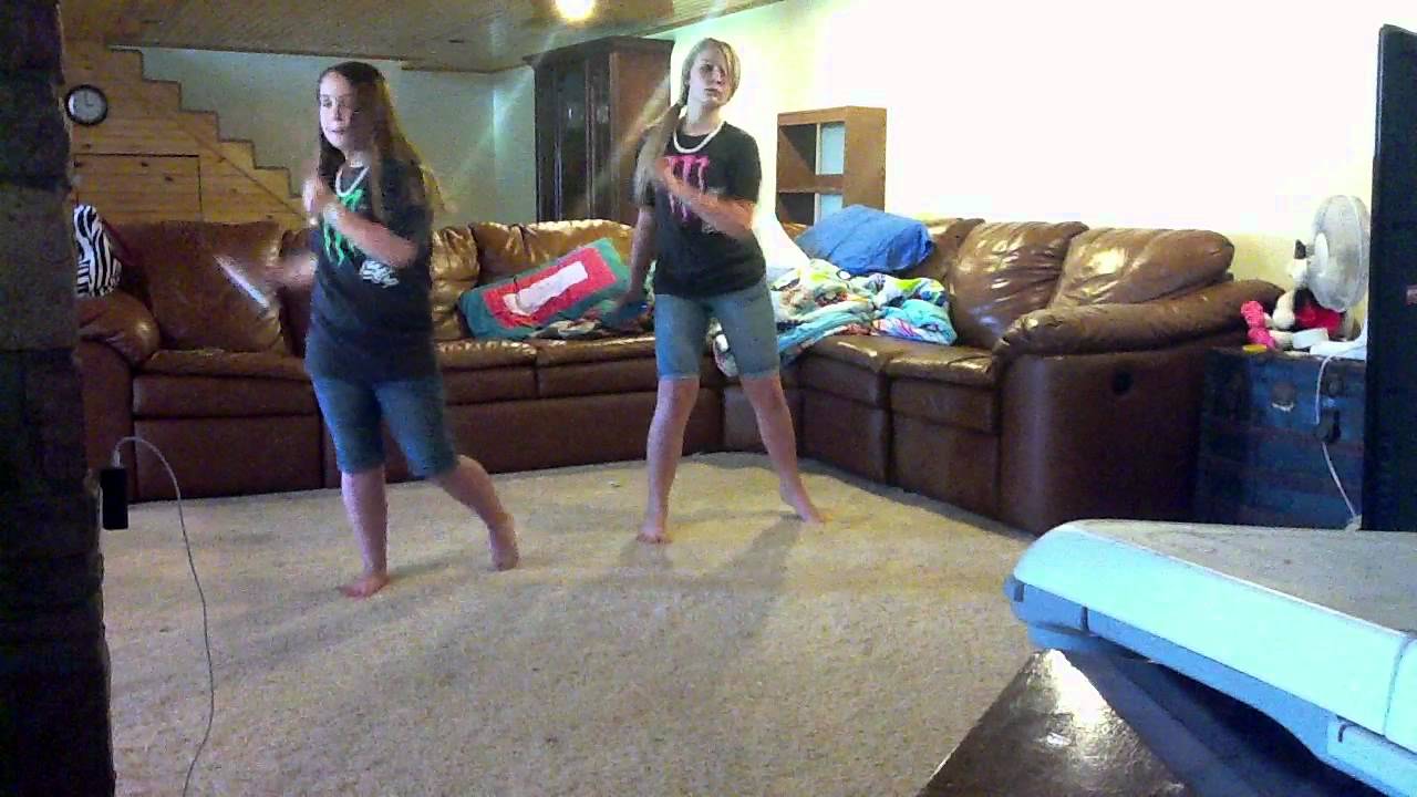 Baby girl (just dance) m&k YouTube