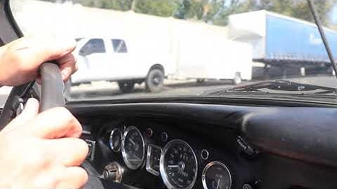 1974 MGB Roadster Driving Video