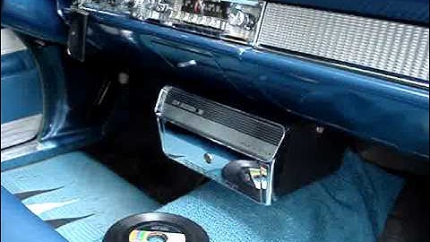 RCA AUTOMATIC 45 RPM CAR RECORD PLAYER MODEL AP-1 1961 DESOTO