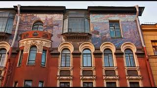 Russia TRAVEL GUIDE. Best Places to Visit in Saint Petersburg | Beautiful old building