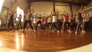 Ricki DIaz ZUMBA !!! Plakito en IONIX.