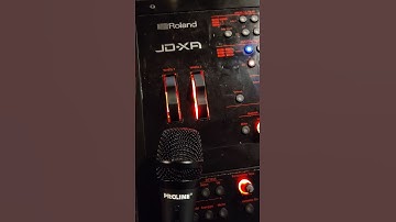 Roland JD-XA VOCODER WITH AN ACTUAL MICROPHONE DEMO