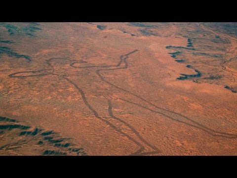 Video: Stewart's Giant In The Australian Desert - Alternativt Syn