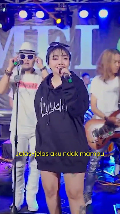 Full Senyum Sayang - Syahiba Saufa #shorts #syahibasaufa