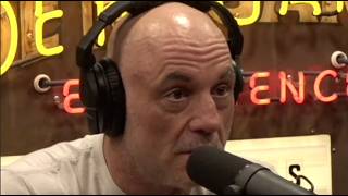 Details Joe Rogan: Something’s Wrong With Tiger Woods News