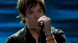 David Cook gets Violent Backstage (RARE leaked!)