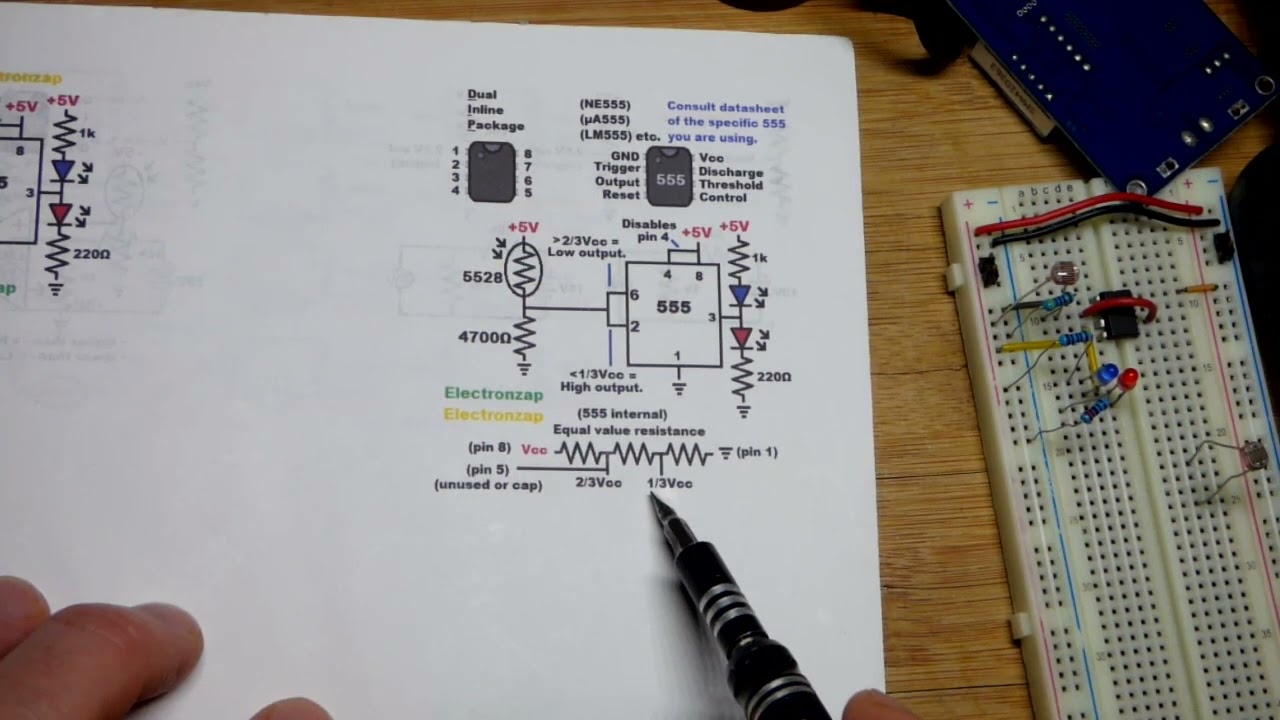 How The 555 Timer Knows One Third And Two Thirds Of Supply Voltage