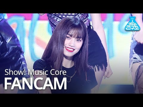 [예능연구소 직캠] WekiMeki - <strong>Tiki</strong>-Taka(99%) (KIMDOYEON), 위키미키 - <strong>Tiki</strong>-Taka (김도연) @<strong>Show</strong> Music Core 20190817