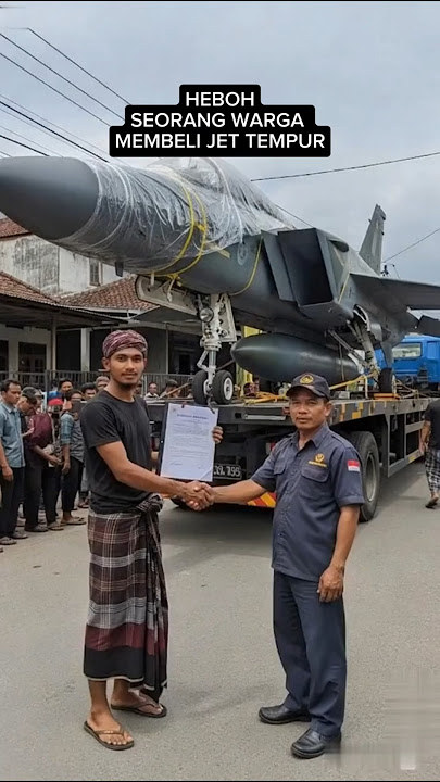 HEBOH !!Seorang warga membeli sebuah jet tempur #shorts #youtubeshorts #shortvideo #short #trending