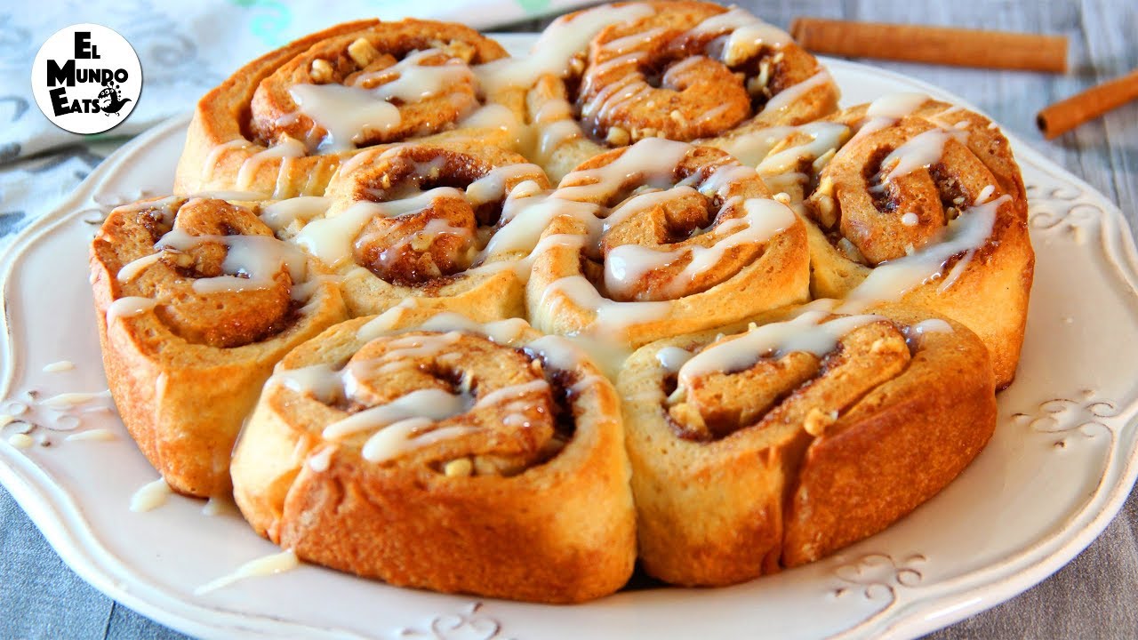 Cinnamon Rolls with Walnuts