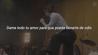 The Last Shadow Puppets - Used To Be My Girl / Español