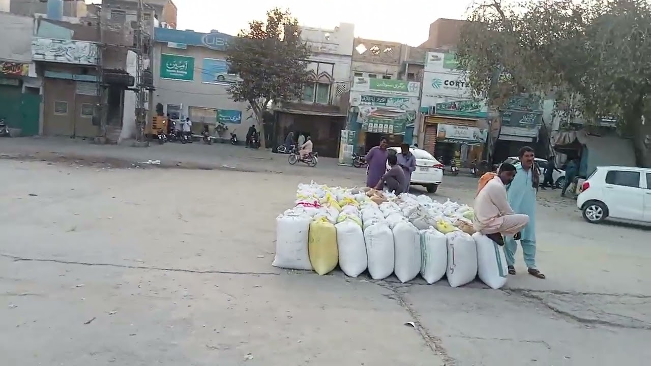 Pakpattan galla Mandi makki loading mall Karachi 