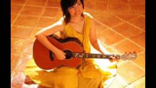 Emi Fujita - From A Distance chords