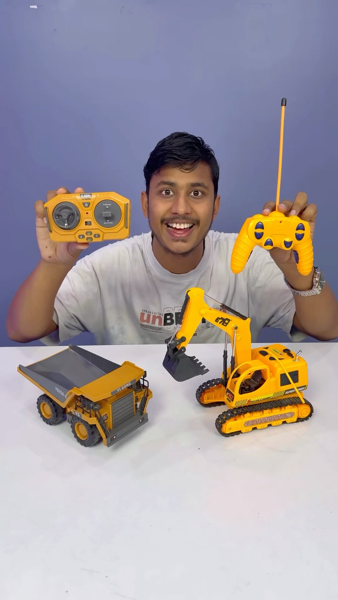 RC Excavator Our RC Dumper Ki guccha ?