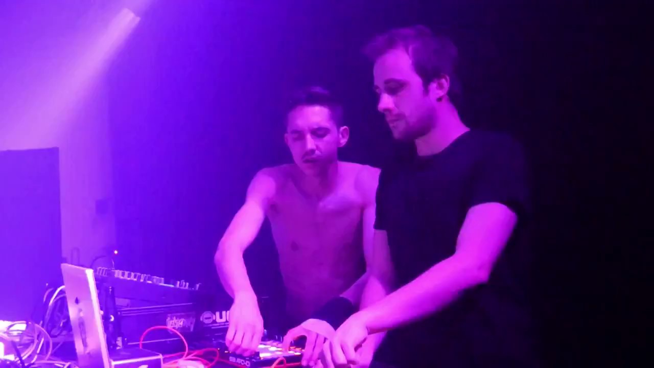 BINARY SQUAD / DUB NIGHT / 08 04 2017 à 03h20