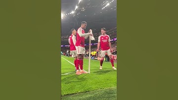 UNSTOPPABLE GABRIEL HEADER 💥  #arsenal #afc #ucl #shorts