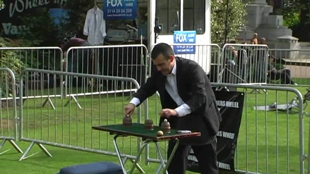 Magician Steve Faulkner at GoFree