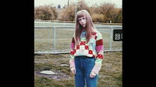 Download lagu Otha - One of the Girls