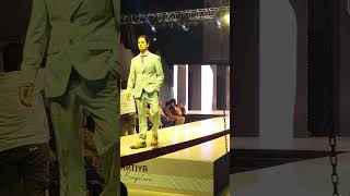 Classy &amp; Elegant Formal Wear Ramp Walk