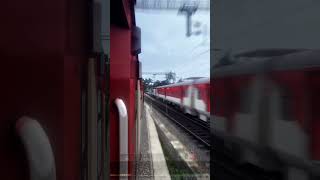 Train Crowsing Icf Lhb Track Sound 4k Realistic Graphice Train Simulator #railworks #trainsimulator