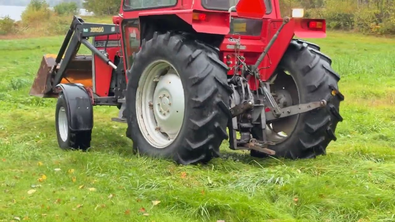 Gårdstraktor med lastare MASSEY-FERGUSON 575-2