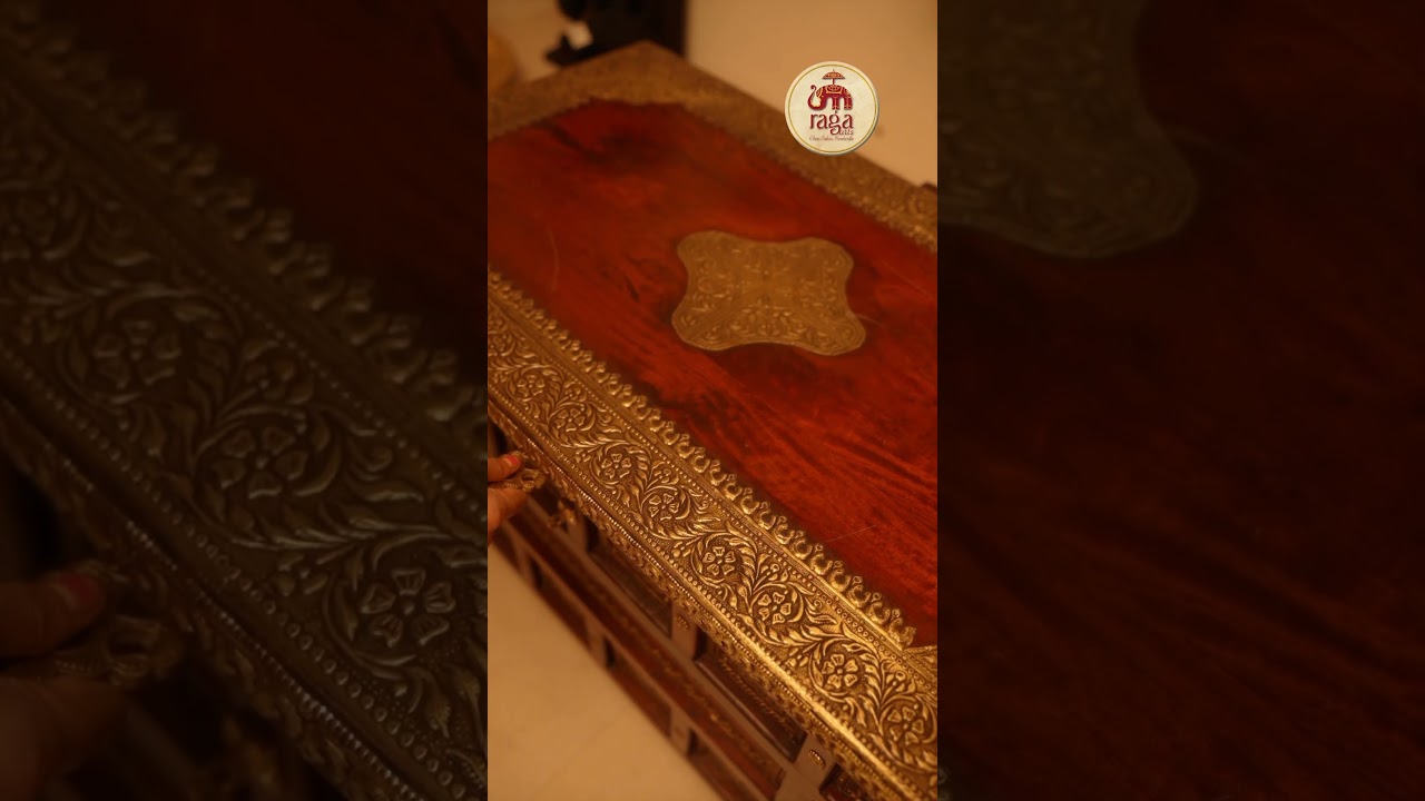 Alankaram By Raga Arts - Sheesham Wooden Box