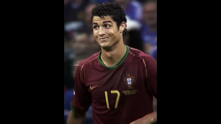 Zidane Reacts Ronaldo Stepover Skills 🤯