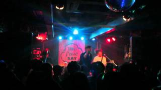 Noshow - Palatal Soundthrow Them Away Live